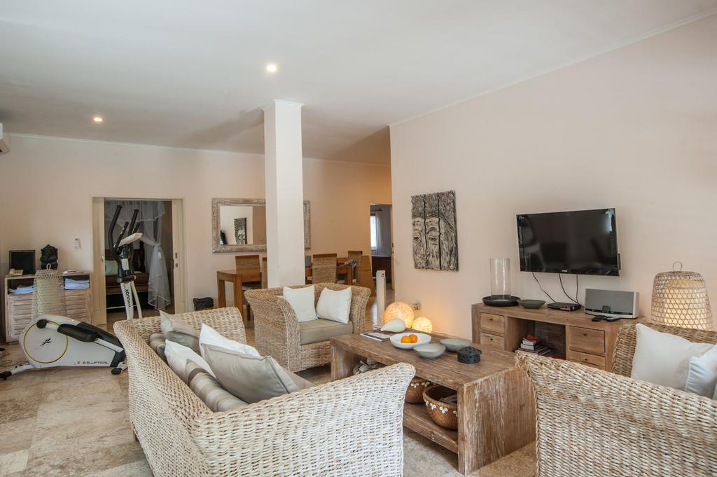 Bali Mystique Hotel & Apartment Seminyak  Ngoại thất bức ảnh